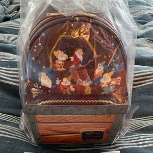 Disney Loungefly mini backpack Seven Dwarfs mine train PALM